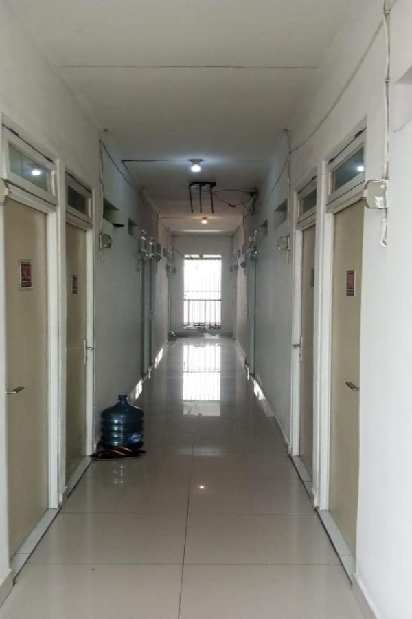 Spot On 90538 Wisma Dewi Syariah Jakarta Exteriör bild
