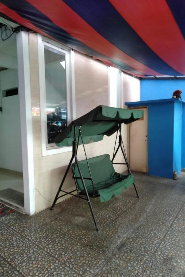 Spot On 90538 Wisma Dewi Syariah Jakarta Exteriör bild